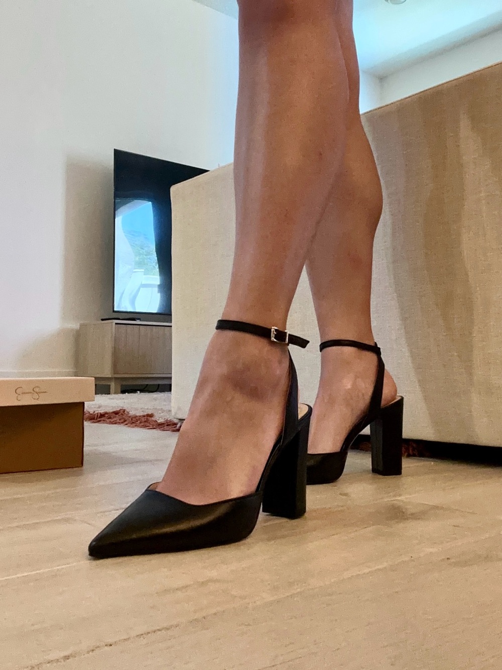 Jessica Simpson Norielle Black Leather Pointed Toe Heels 7.5M